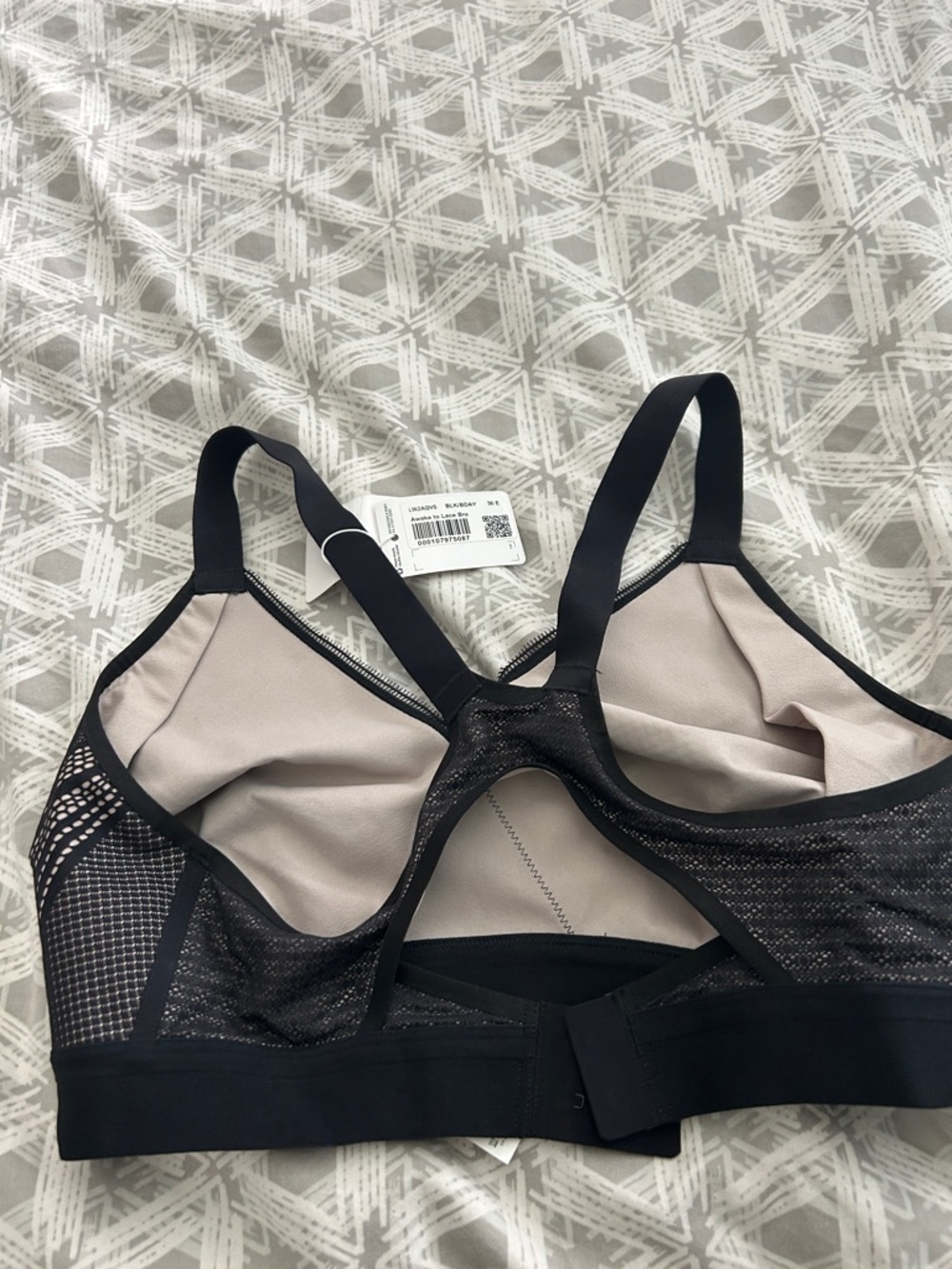 lululemon athletica Black Sports Bralette with Cream Dot Accents - Picture 4 of 4